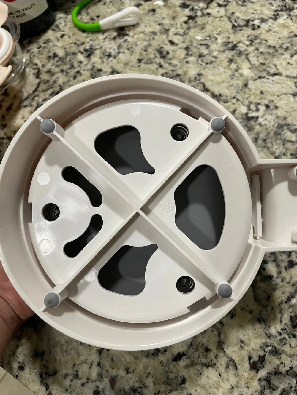 Pampered Chef #1118 Cut and Close